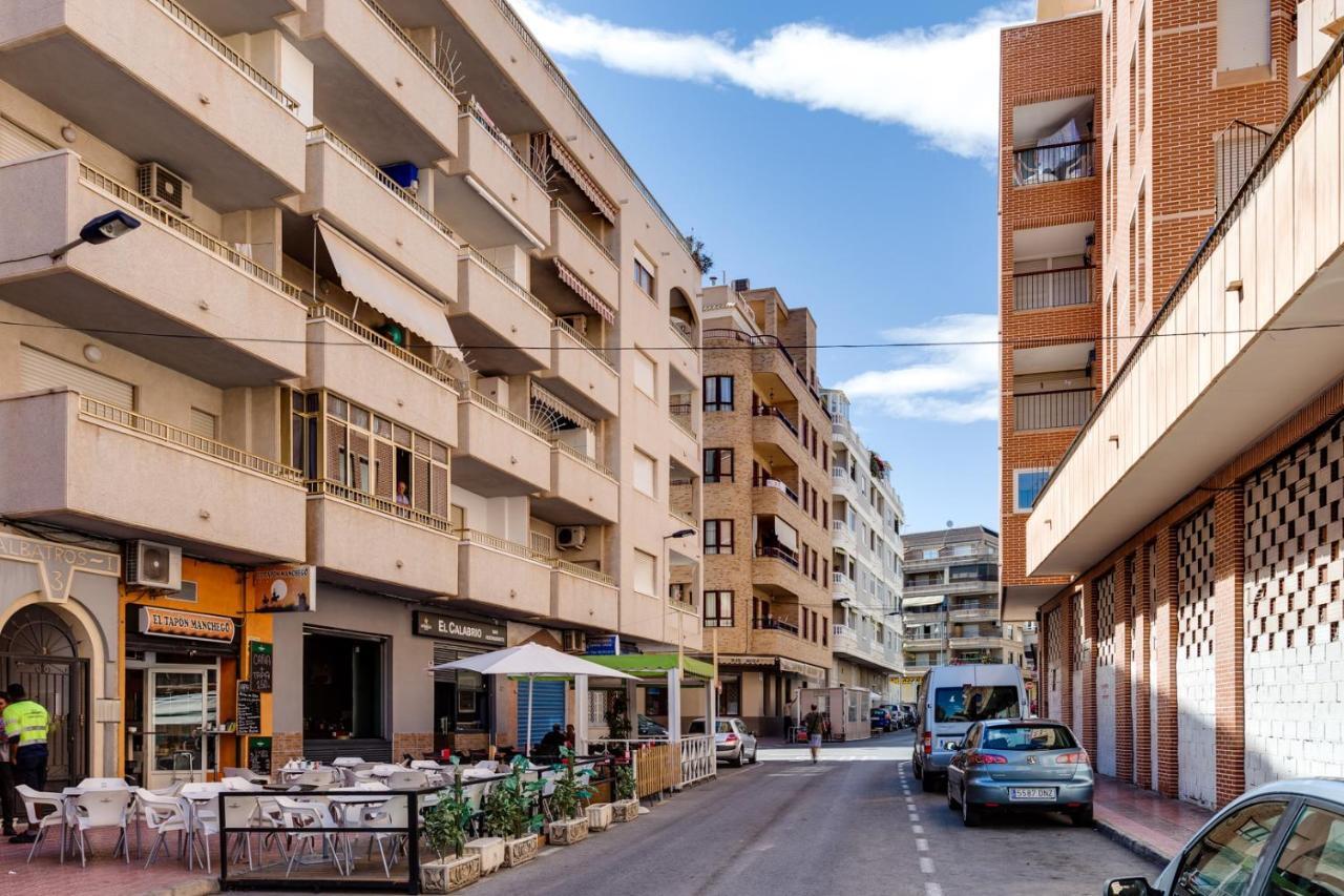 Apartment Studio Relax Torrevieja Ngoại thất bức ảnh